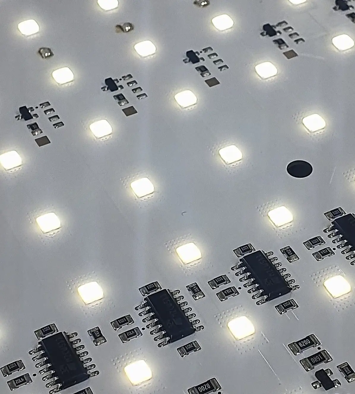 TFT-Display mit Backlight-Monitoring