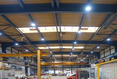 Industrial hall luminaire DeltaLUXX