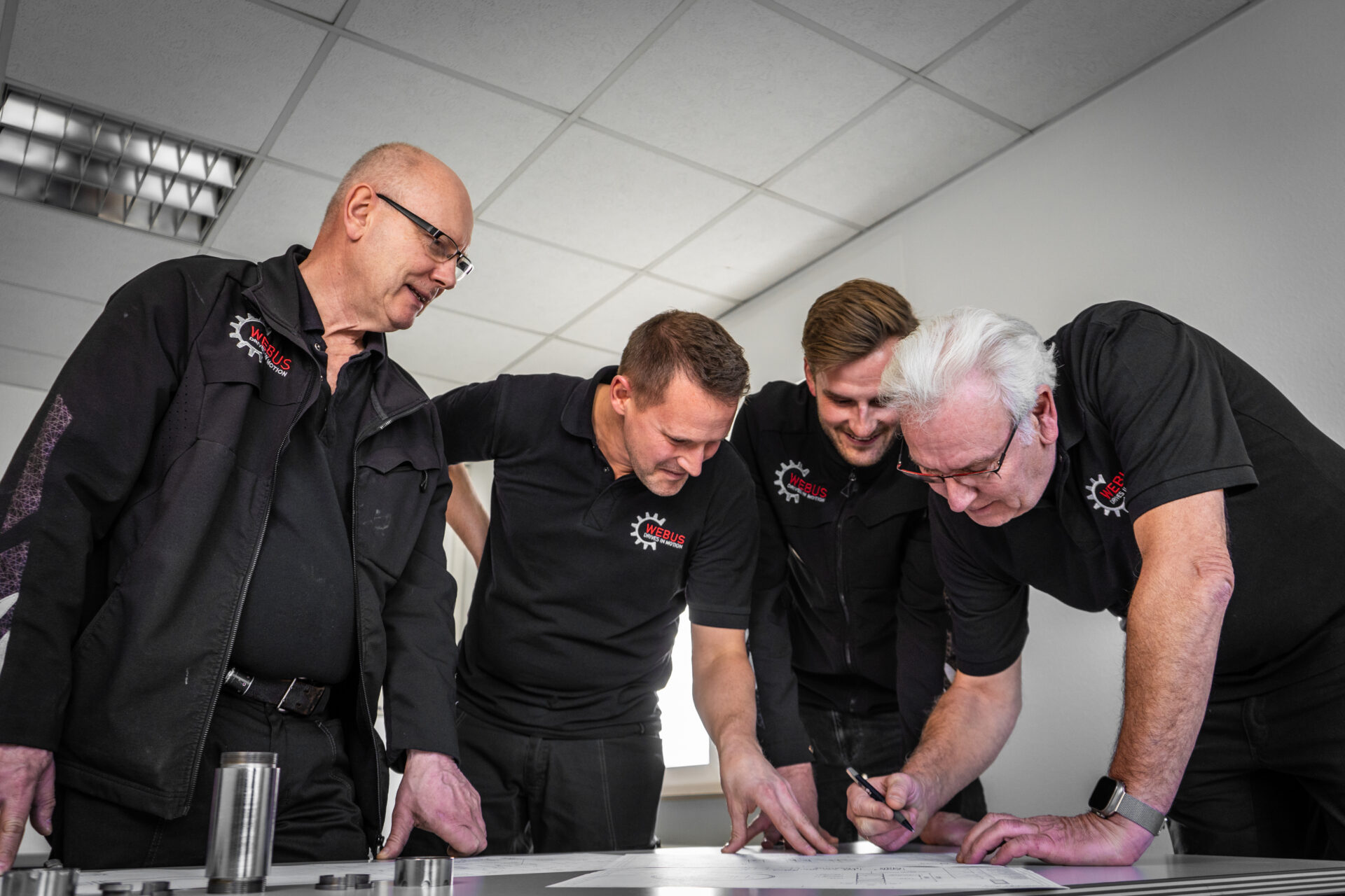 Teambesprechung in der Getriebewerkstatt