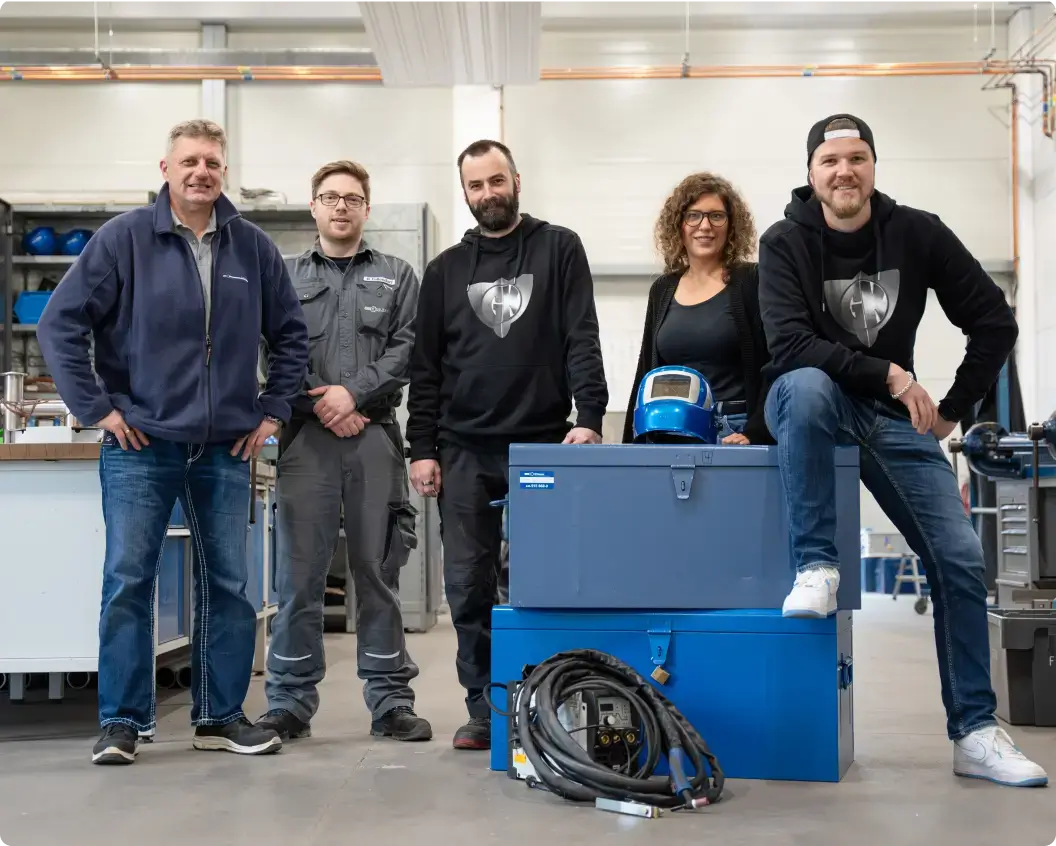 Schweiß-Team der Kliewe GmbH in der Werkstatt