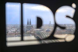 Rotierende Werkzeuge (Trennscheiben, Polierbürsten, Hartmetallfräser)