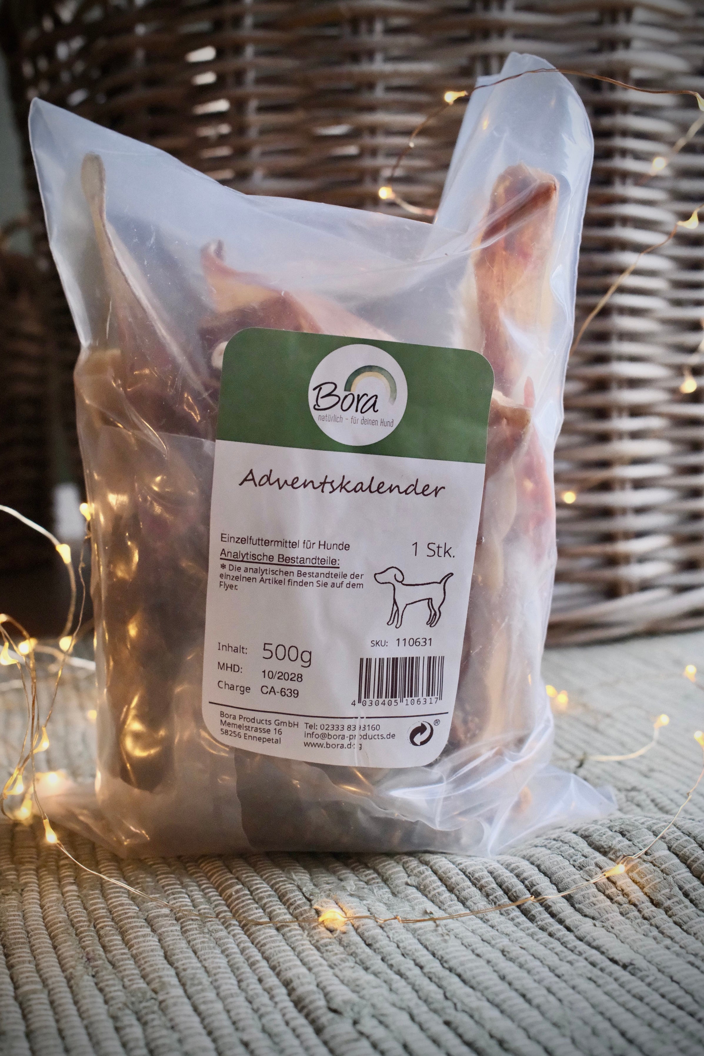 Gefüllter Adventskalender mit Kausnacks
