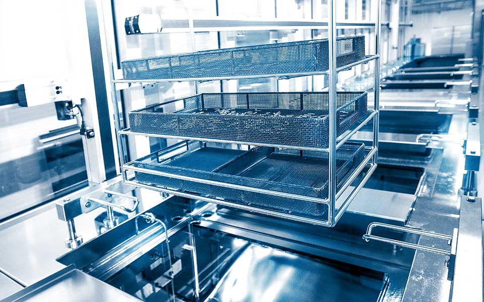 Ultraschallschwinger und Reinigungswannen
