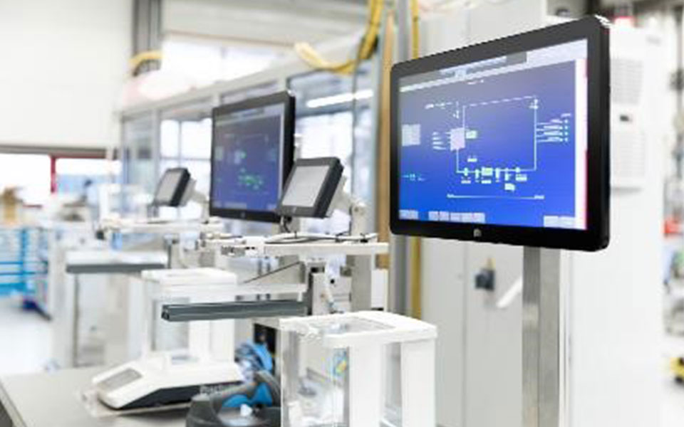 Touchscreen-Anlagensteuerung für Prozessmonitoring