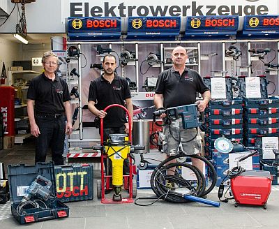 Rental machines (internal vibrators, hammer drills)
