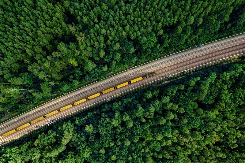 Motoren & Energiesysteme Schiene
