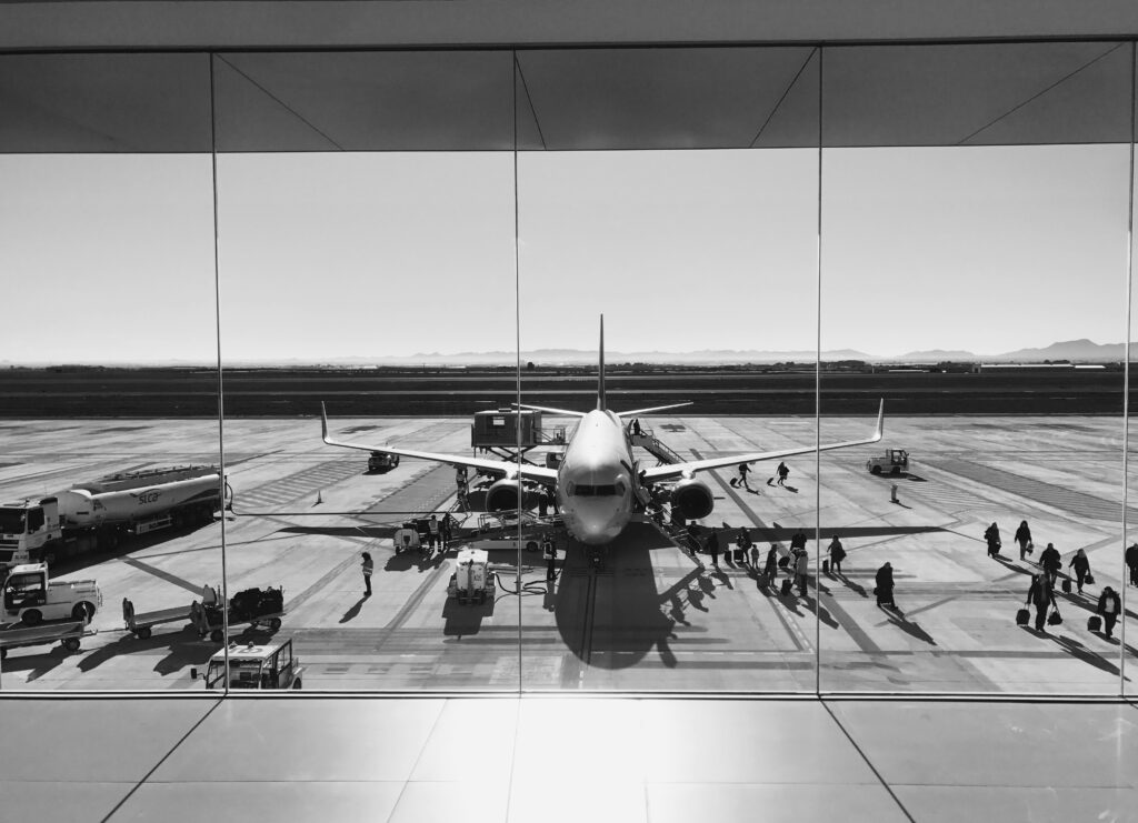 Flugzeug auf dem Vorfeld