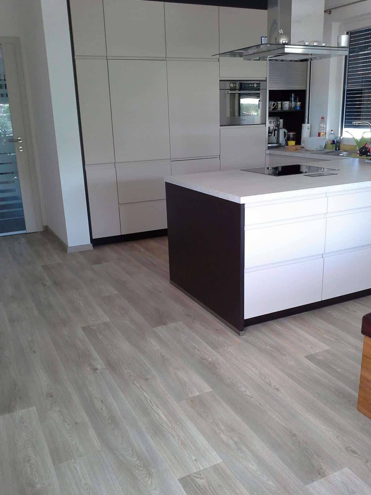 Project with Robusta floor covering