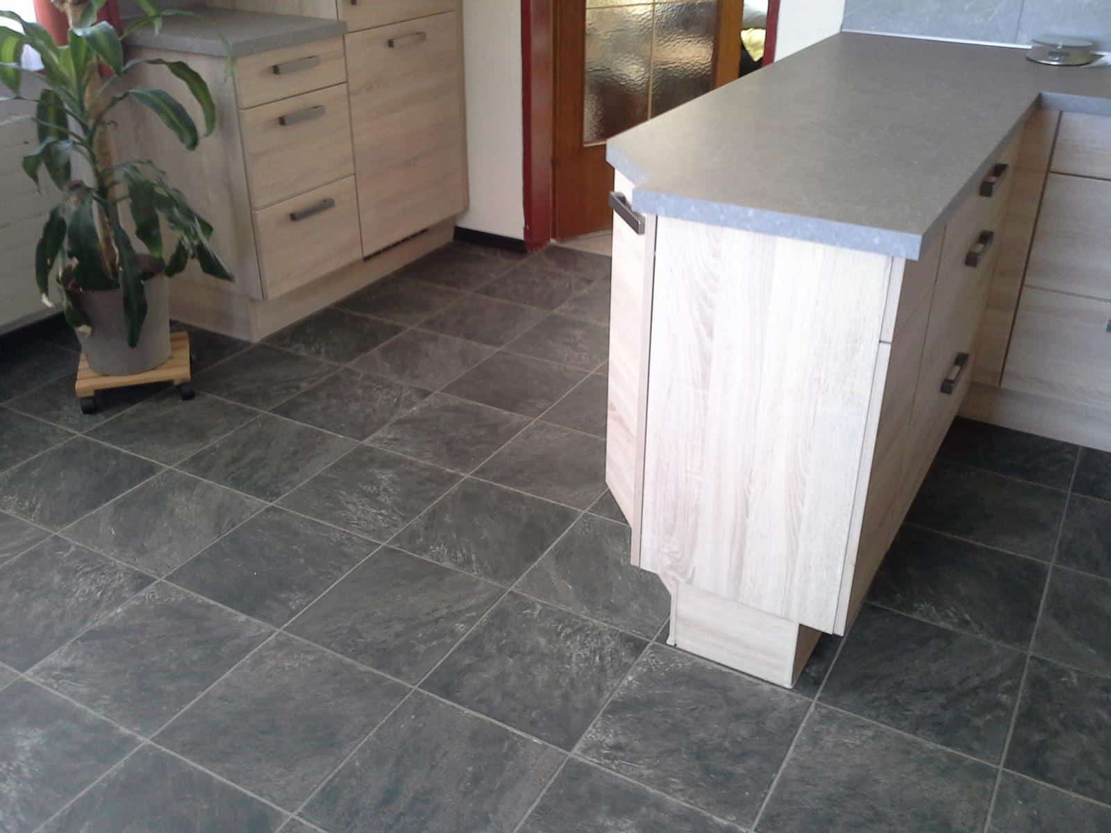 Project with Robusta floor covering