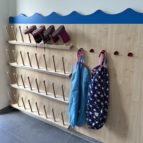Individually manufactured piece of furniture