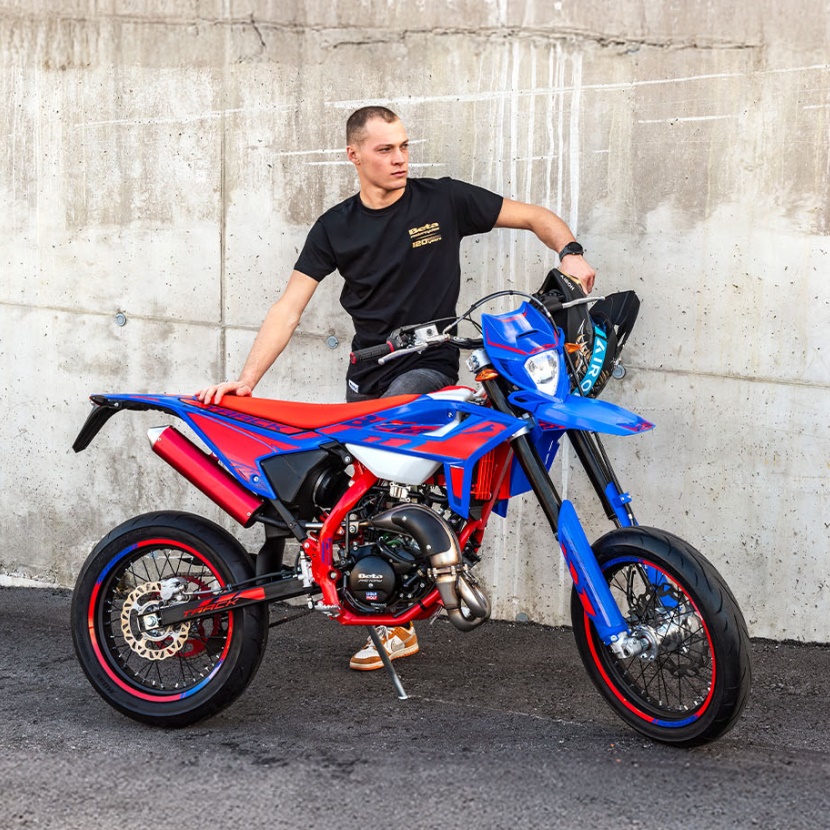 Enduro-Motorrad Beta