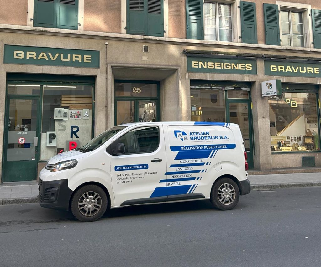 Fahrzeug des Ateliers