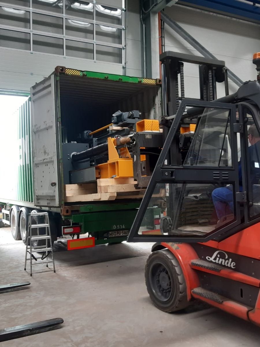 Assembly and loading for international projects