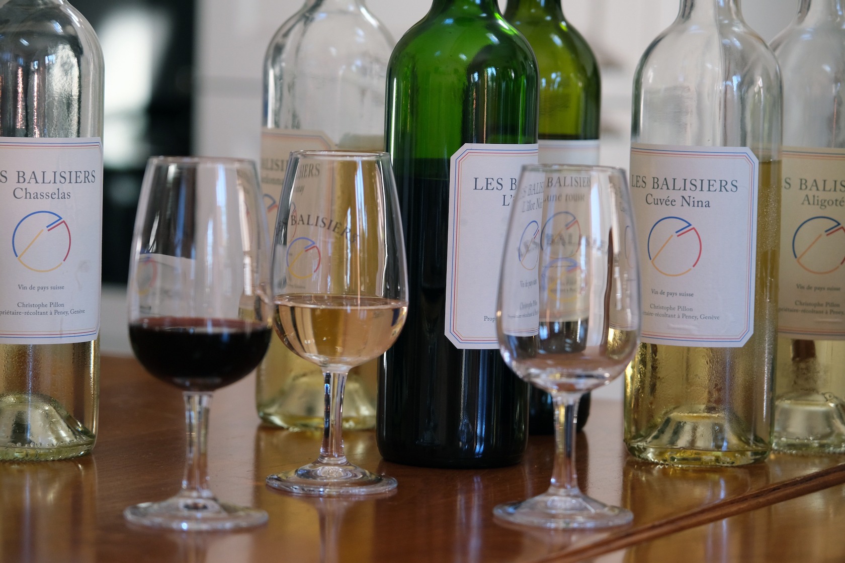 Weine (Rot-, Weiss-, Rosé-, Schaum- und Süssweine)