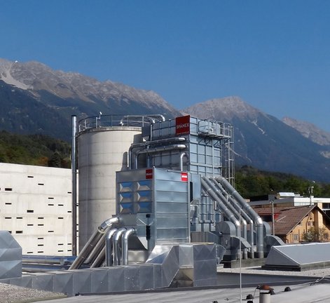 Filterhaus mit Pufferbehälter