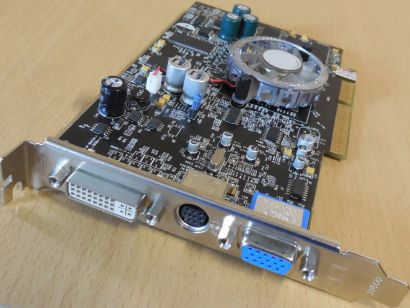 Grafikkarte Sapphire Radeon 9600XT (AGP)