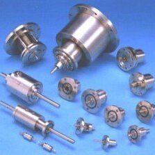 Magnetic Fluid Vacuum Seals