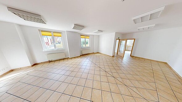 Gewerbeeinheit Regensburger Straße 51