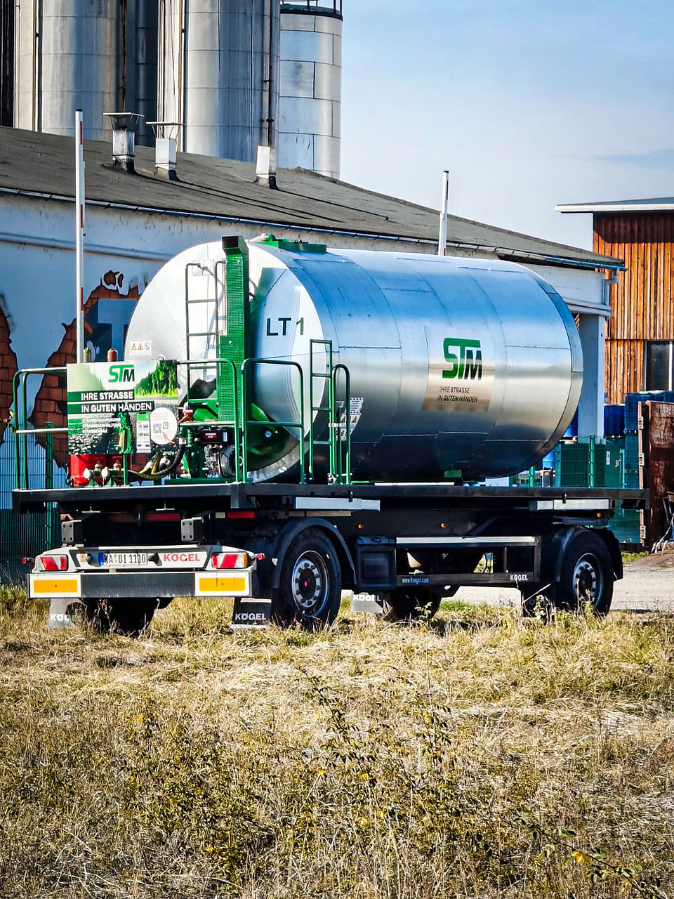 Lagertank LT1 am Firmengelände