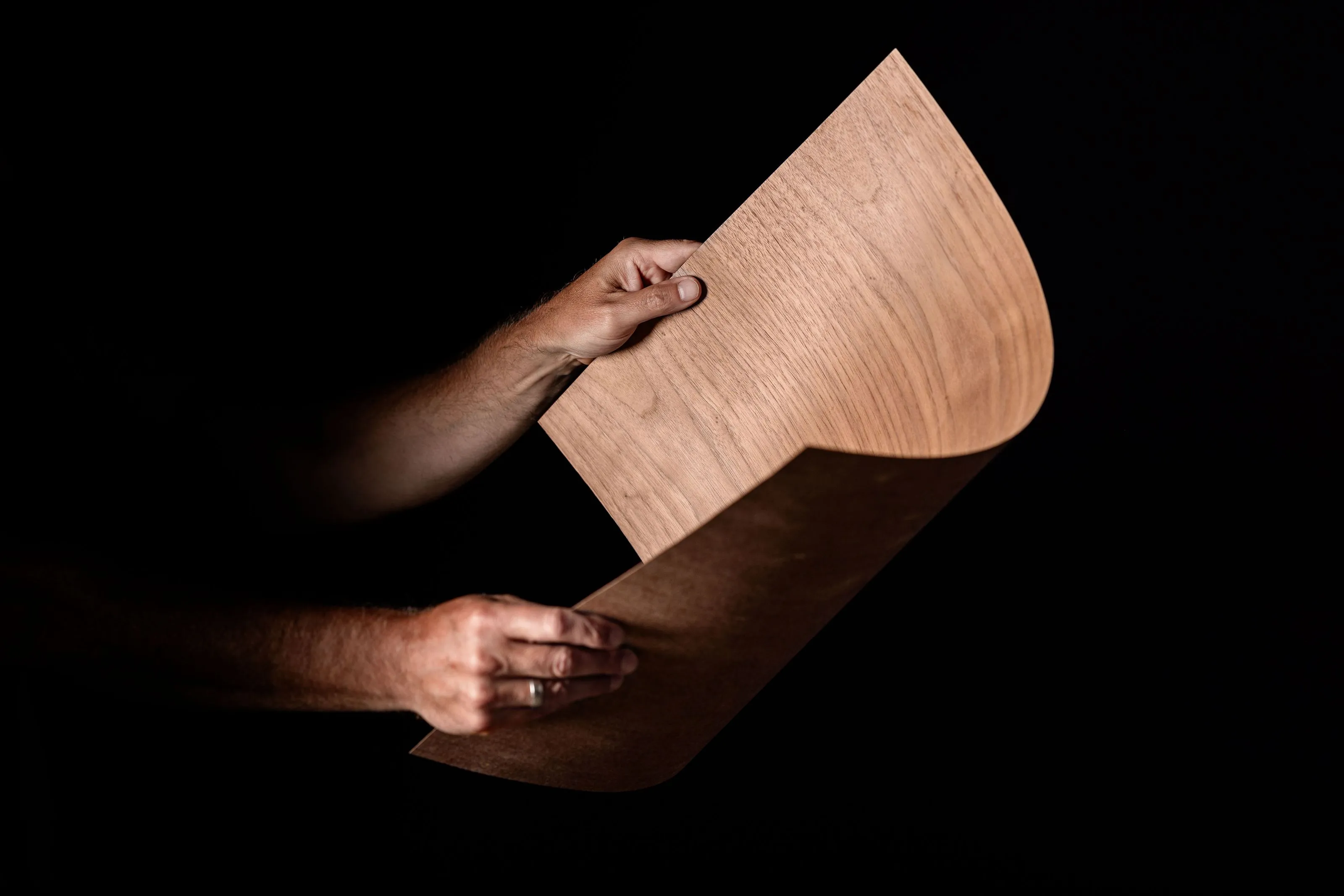 Veneered acoustic and design products