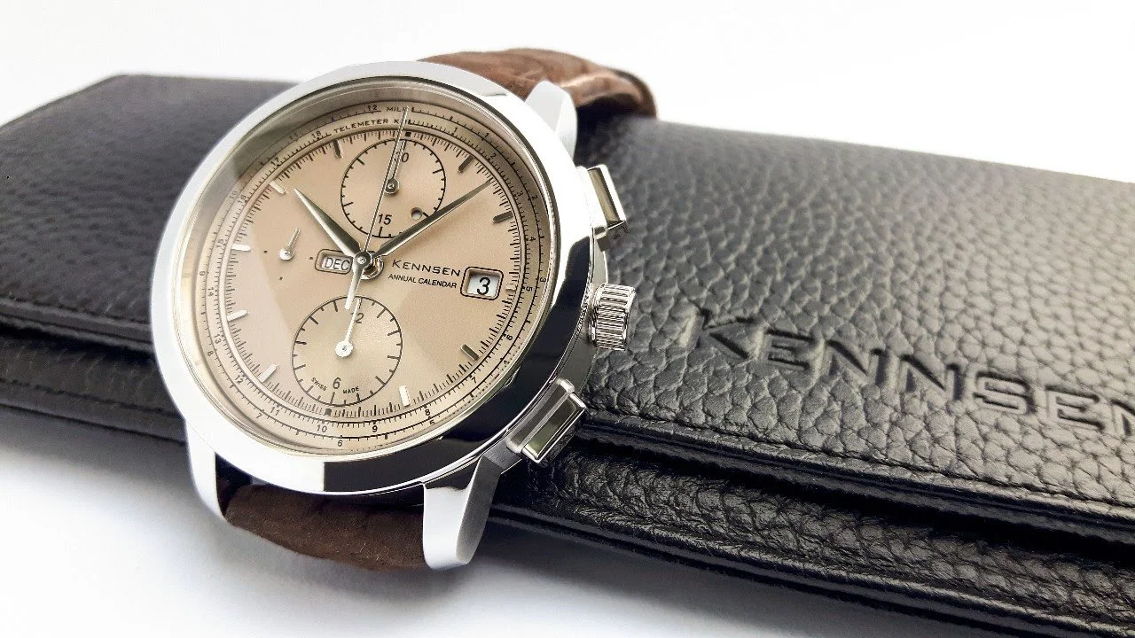 Annual Calendar Chronograph mit Leder-Etui