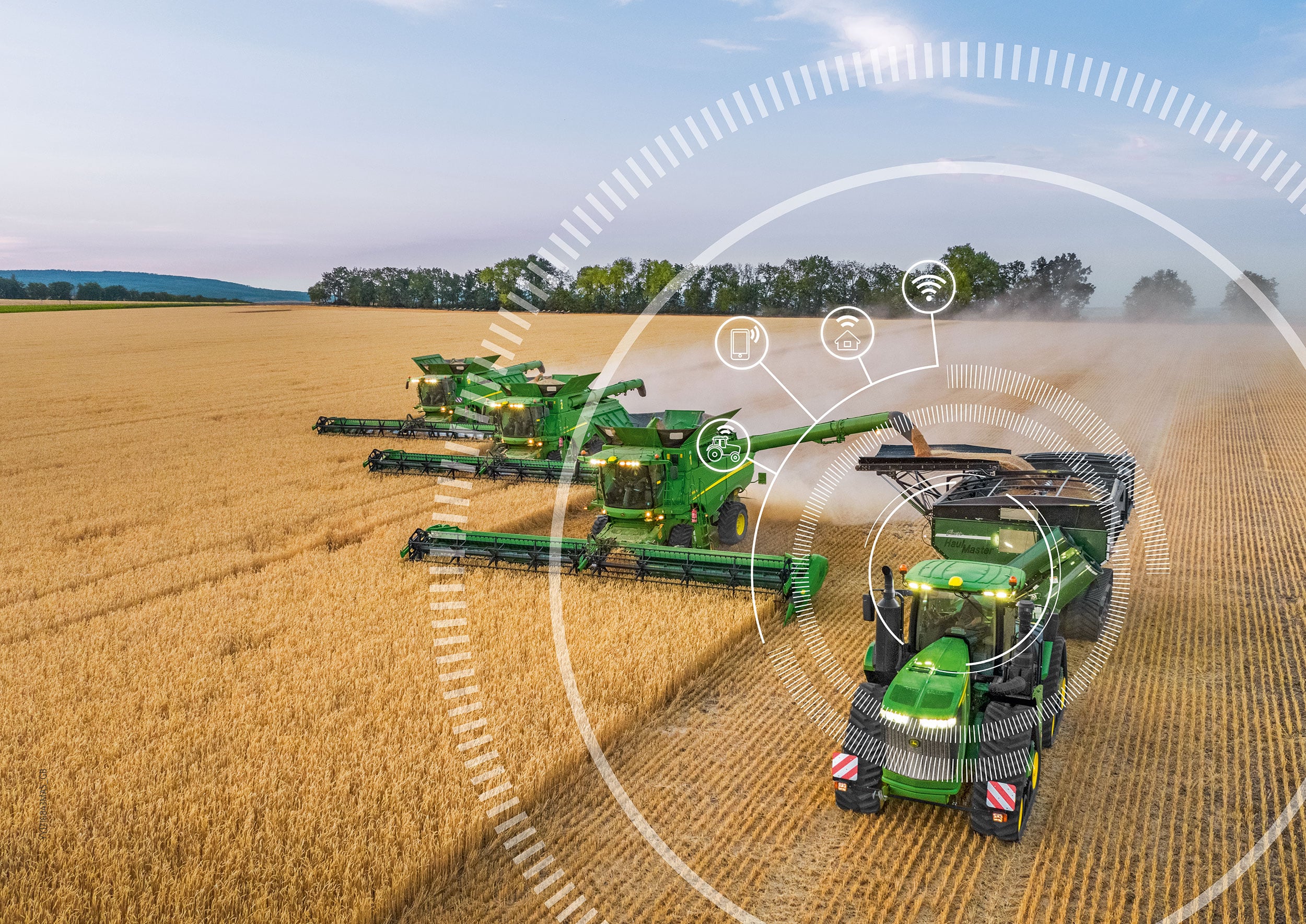 Precision Farming: Mähdrescher und Traktor