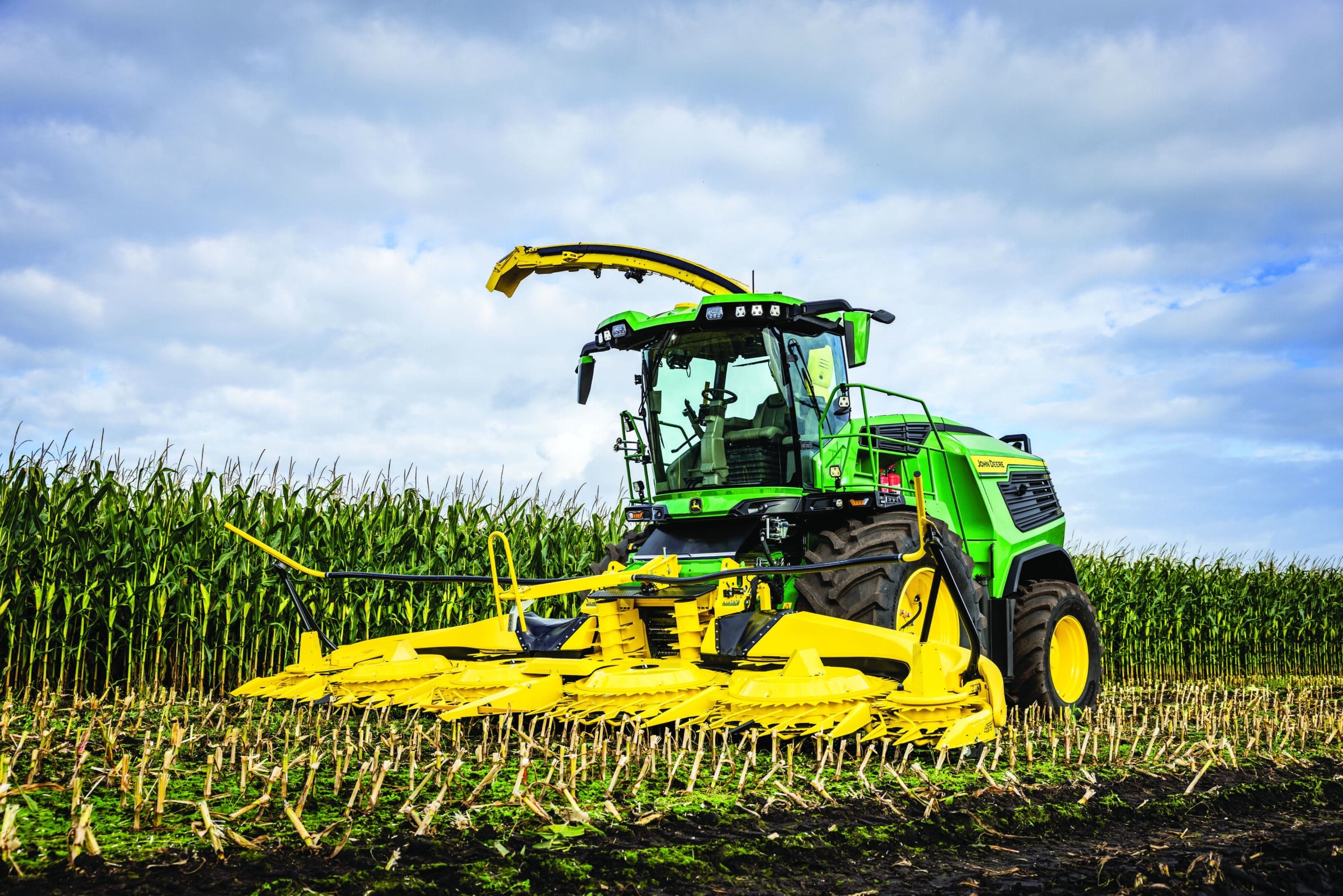 John Deere Feldhäcksler F8 600