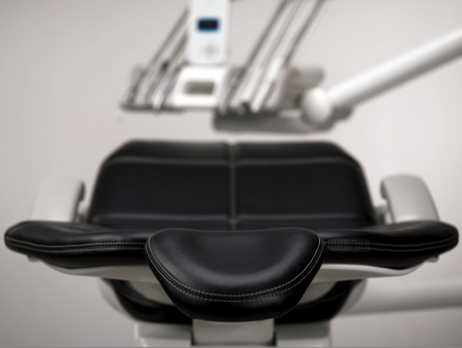 Luftgesteuerte Dentaleinheit (A-dec)