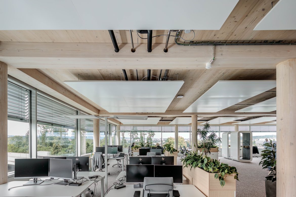 Klimadeckensysteme im Service Building Bern 131