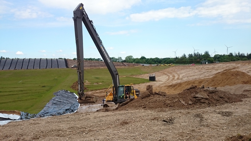 Landfill capping 2016