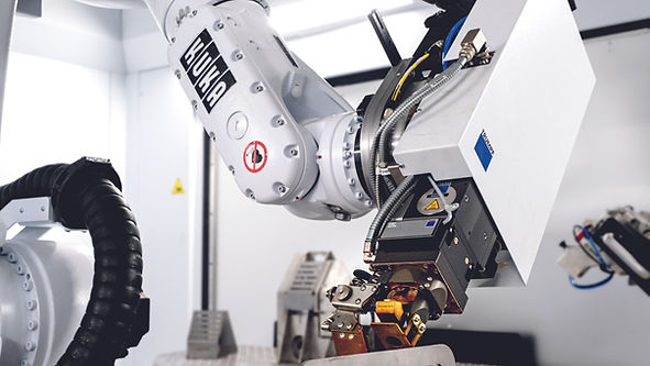 Laserschweiß-Roboterzelle TruLaser Weld 5000 im Blechzentrum