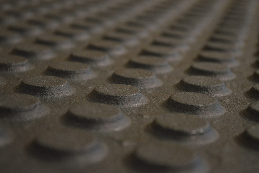 MC-SILCOR® Bodenindikator mit Rippenstruktur