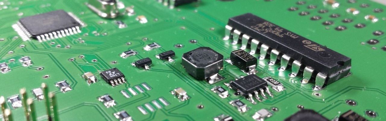 Bestückte elektronische Baugruppen
