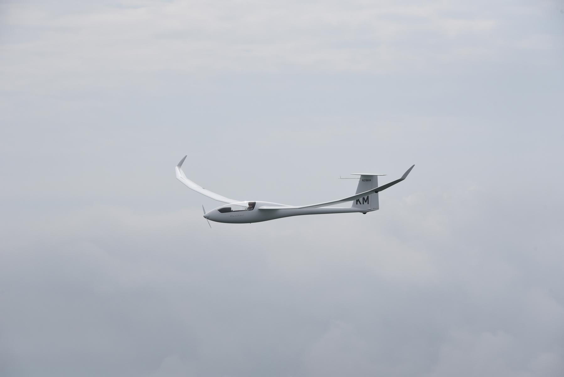 Montage am Flugzeug