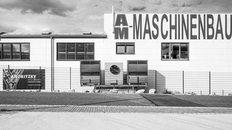 Heiz- und Kühlsystem AM Maschinenbau