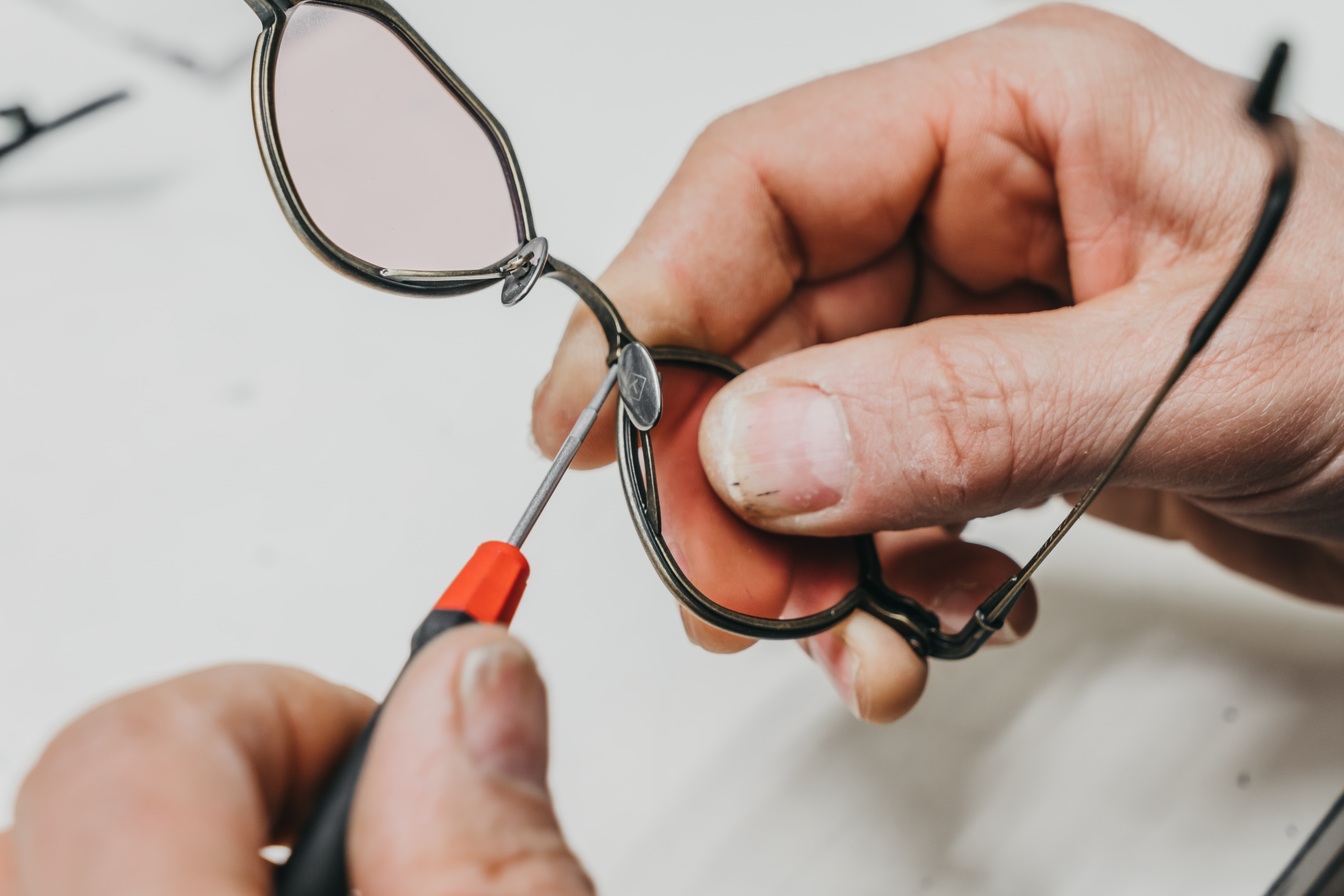 Brillenreparatur vor Ort