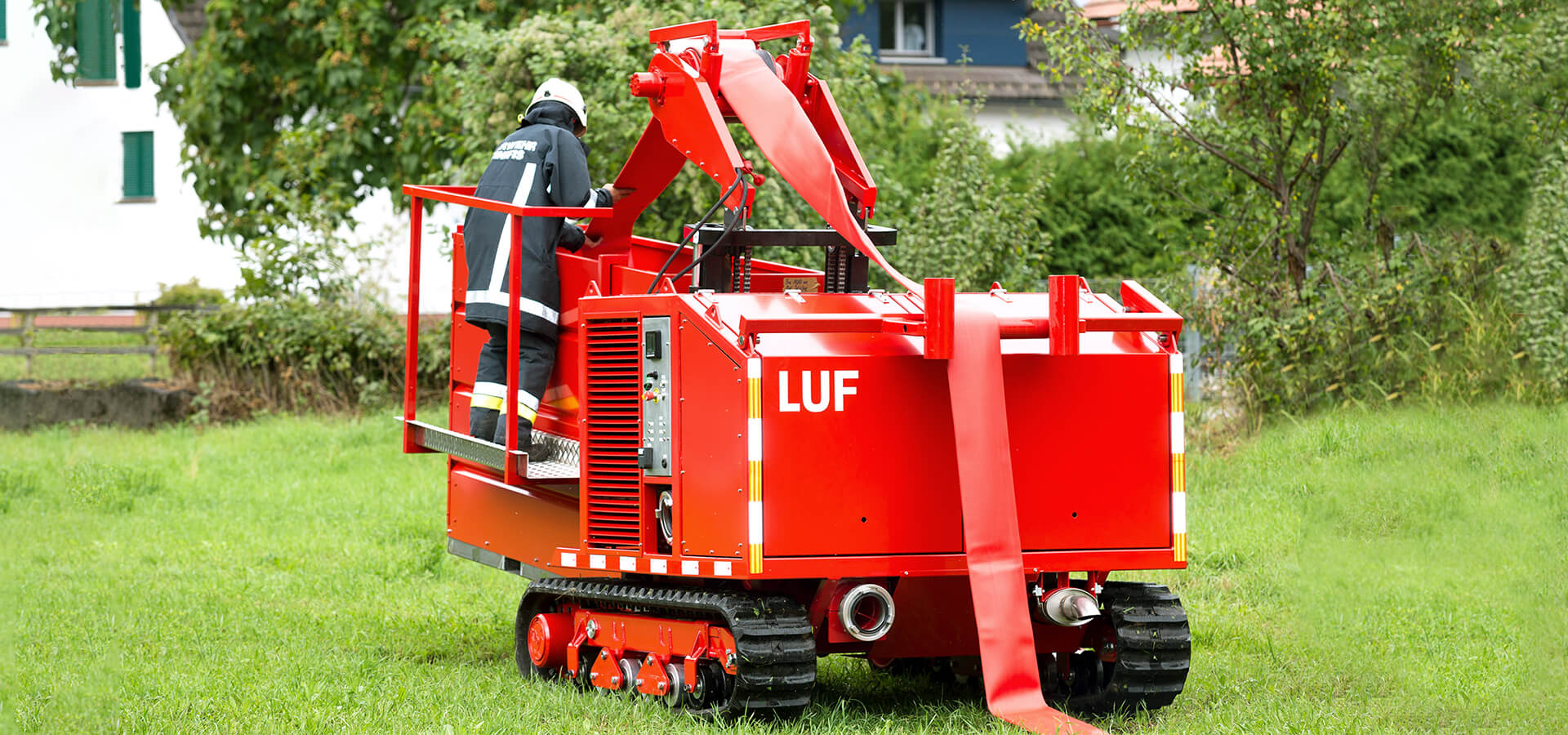 LUF Multi – ferngesteuertes Löschunterstützungsfahrzeug