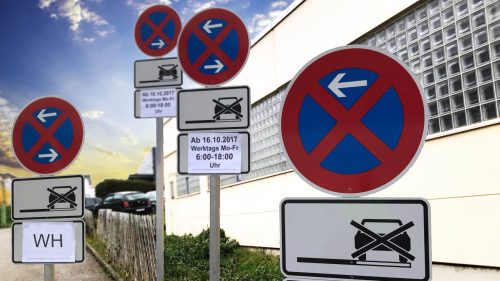 Halteverbotszonen-Schilder