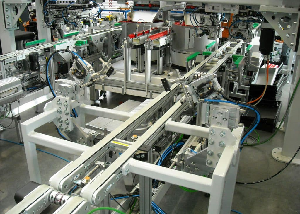 Automatisierte Montageanlage für die Automobilindustrie