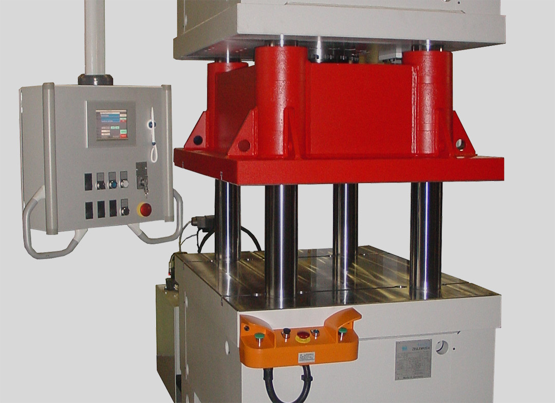 Pressensysteme aus Zeulenroda