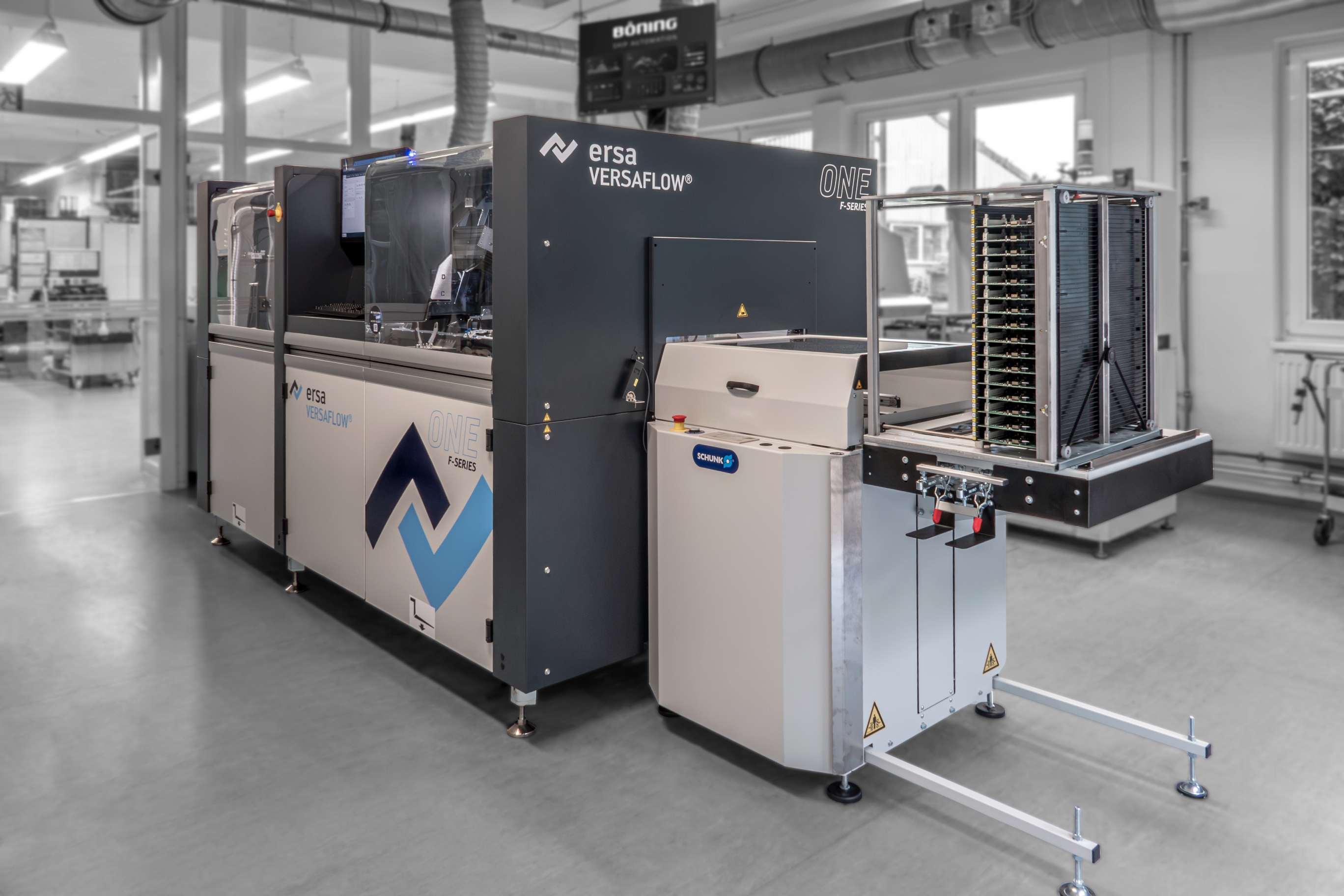 Selective soldering machine in the electronics production