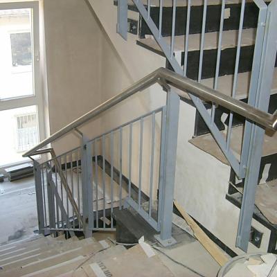Geländer aus Edelstahl
