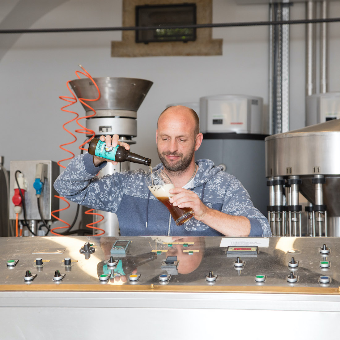 Bierausschank im Atelier Verdan, Biel/Bienne