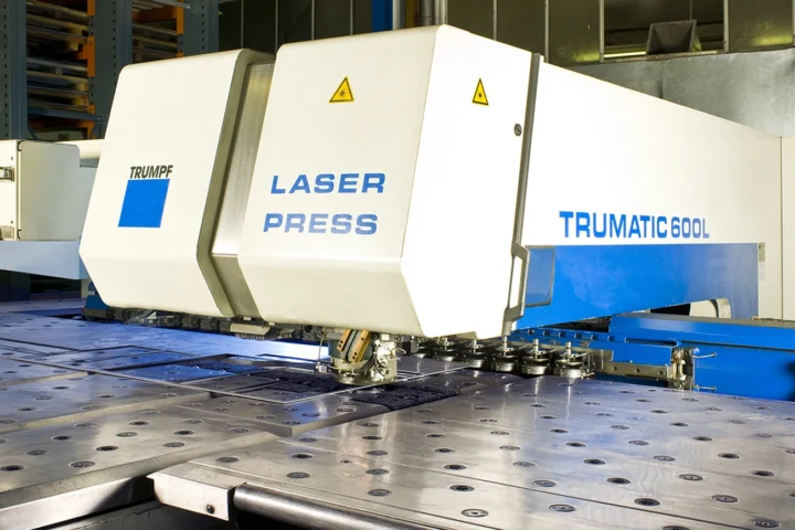 Combined CNC laser cutting and nibbling machine