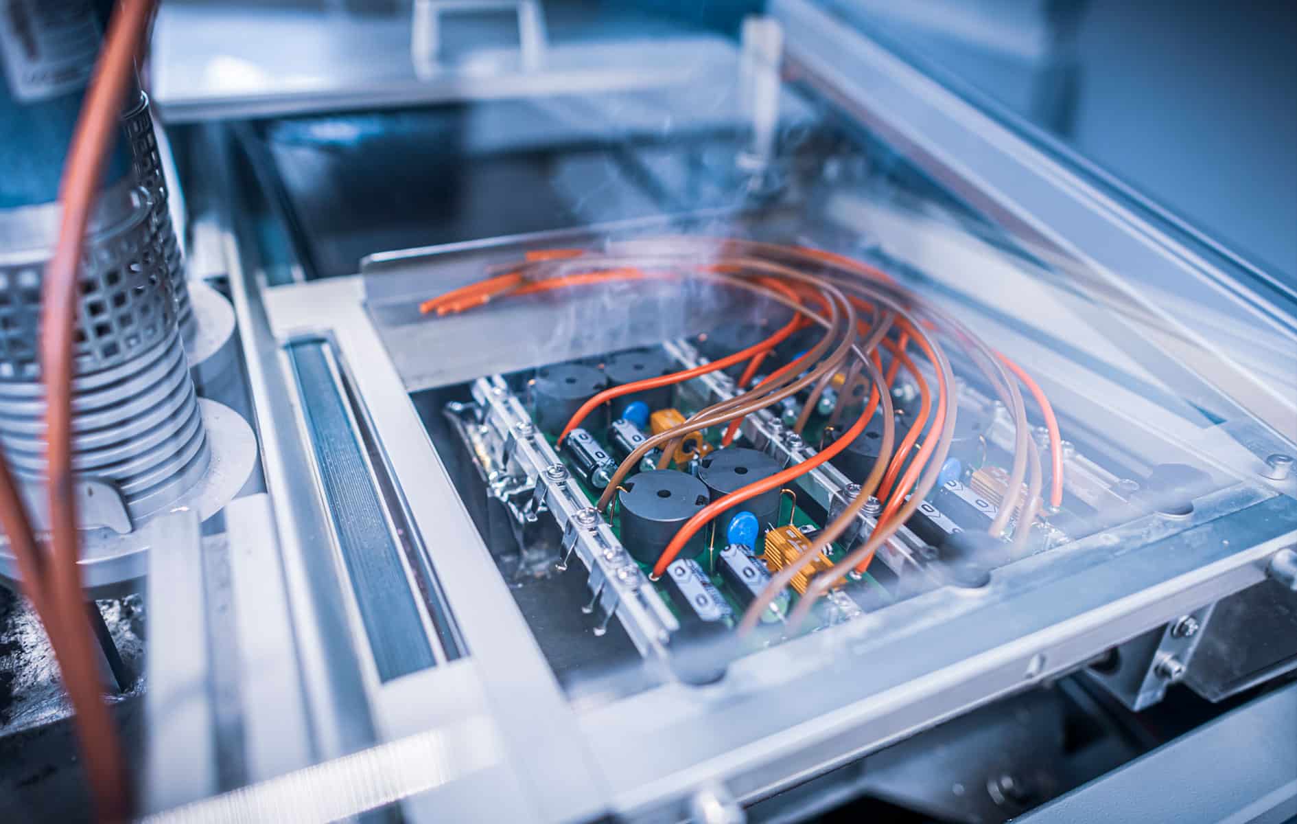 Elektrische Bauteile (THT-Löten)