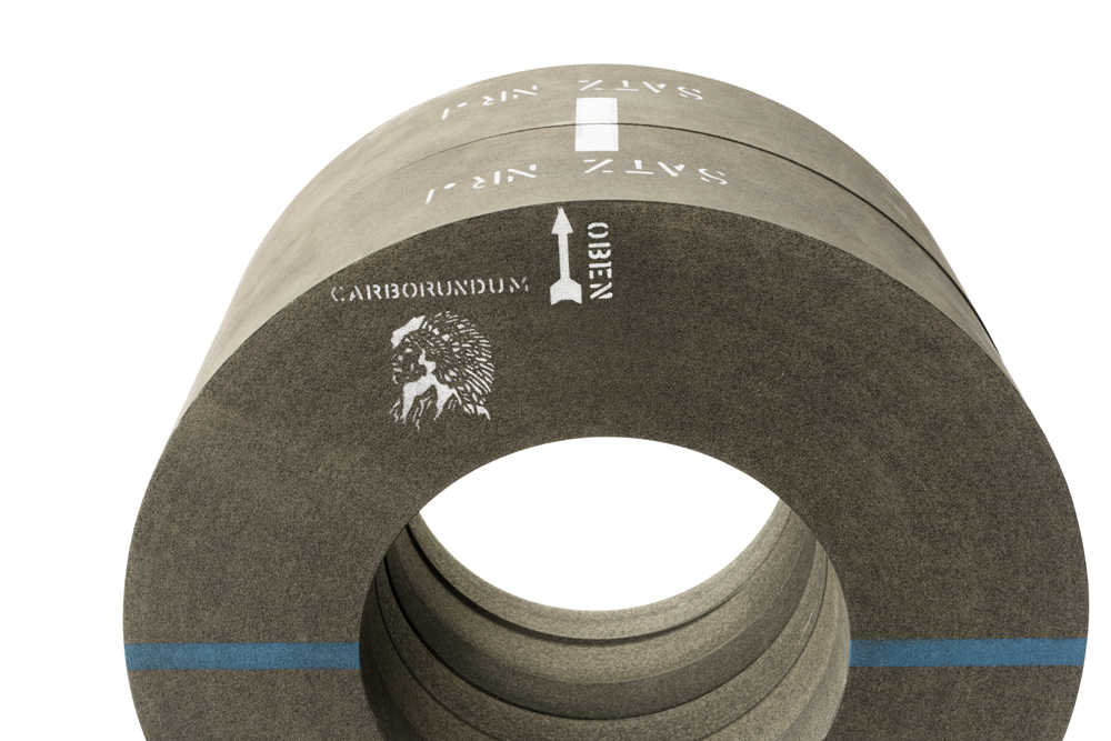 Centerless through-feed grinding wheels