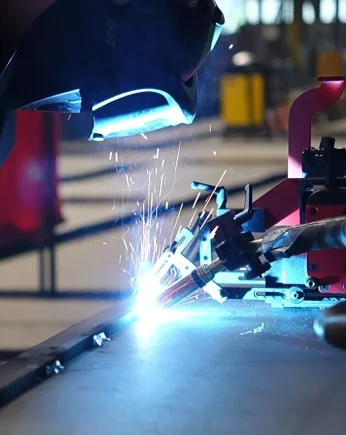 Battery-powered welding tractor SCORPIO Battery
