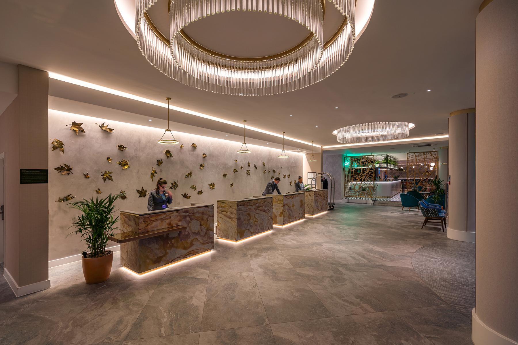 Project lighting hotel
