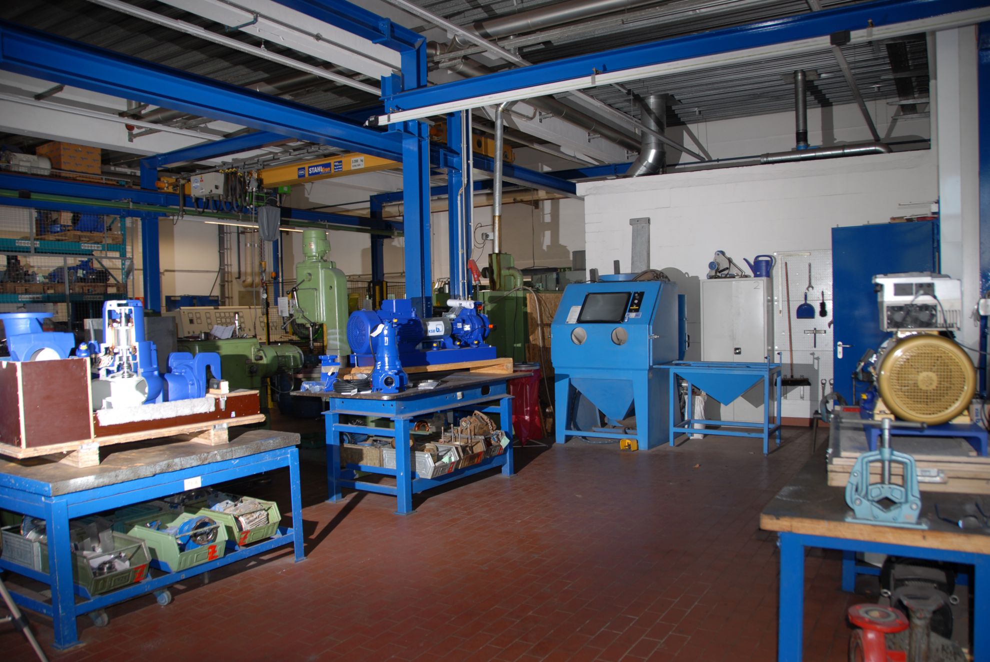 Reparatur und Instandhaltung
