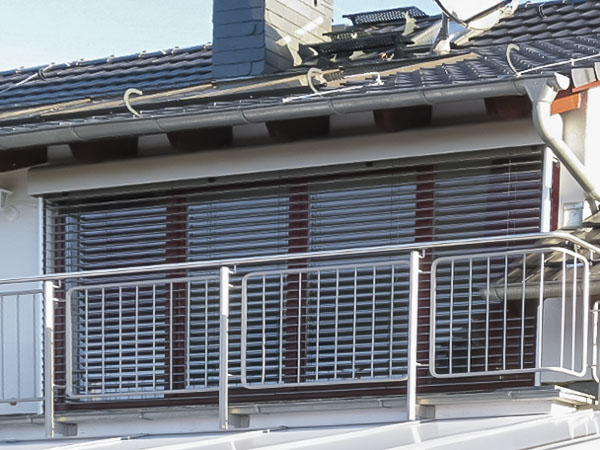 Sun protection at the window